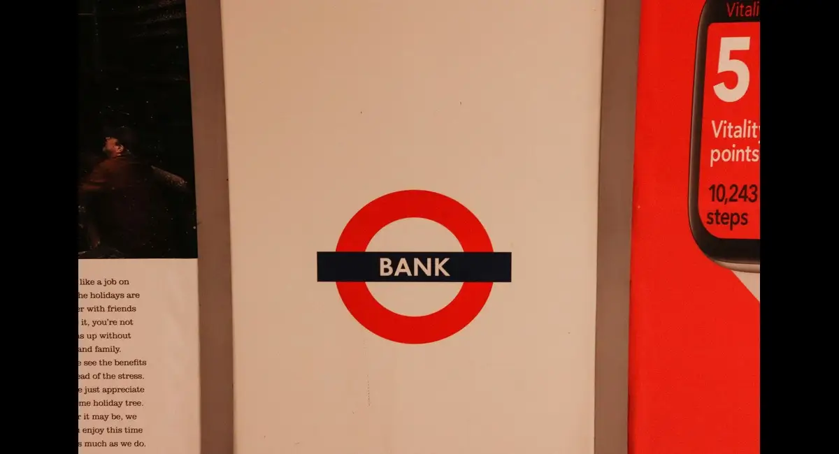 How to Build Good Banking Habits from the Start